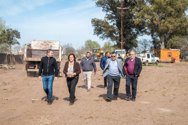 LA INTENDENTA FERNANDA ALONSO RECORRIÓ DISTINTAS OBRAS QUE SE ESTÁN EJECUTANDO EN LA CIUDAD 