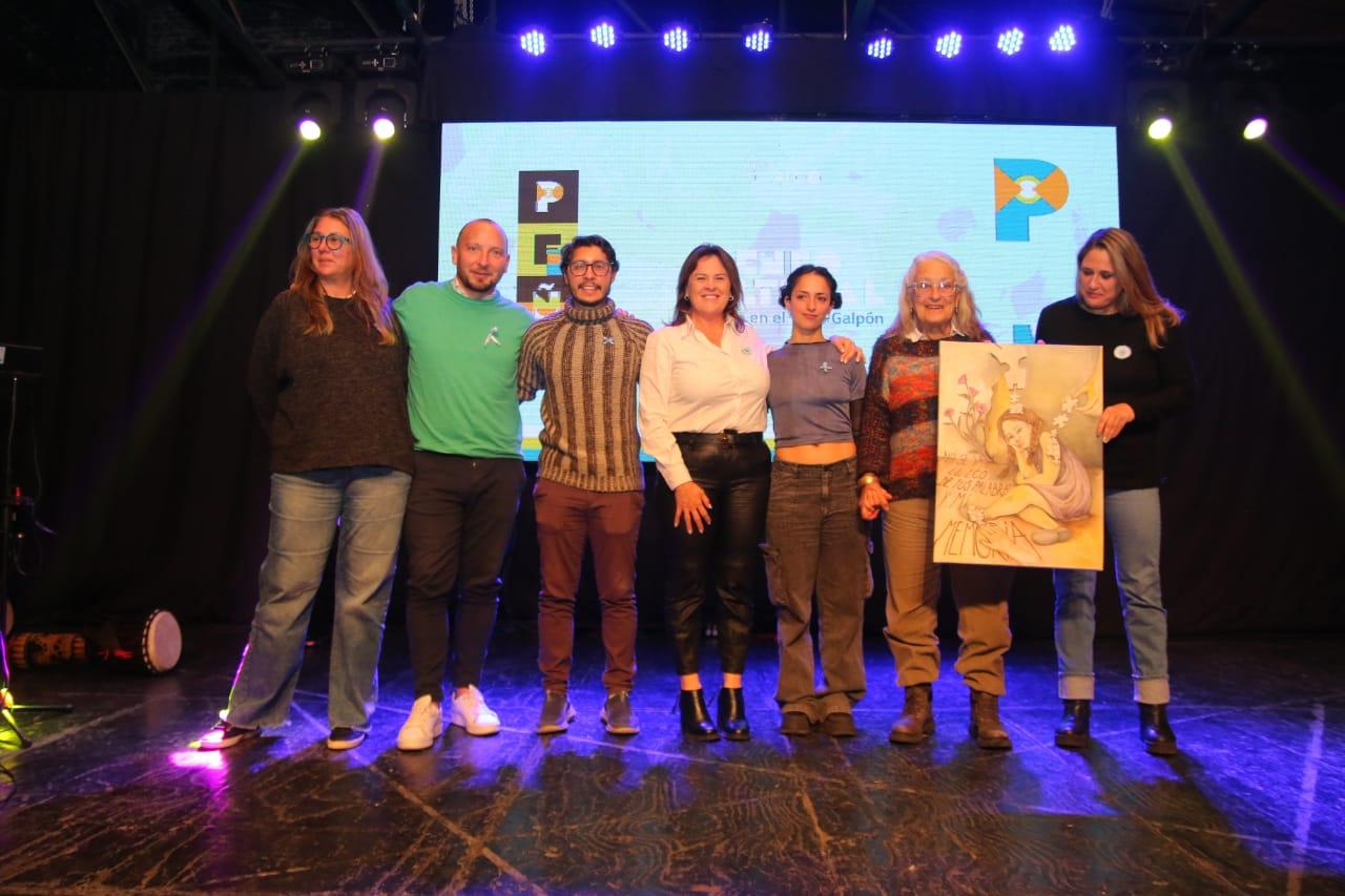 EL HOGAR DON BOSCO FUE ACOMPAÑADO POR UNA MULTITUD DE PIQUENSES EN EL ATENEO CULTURAL
